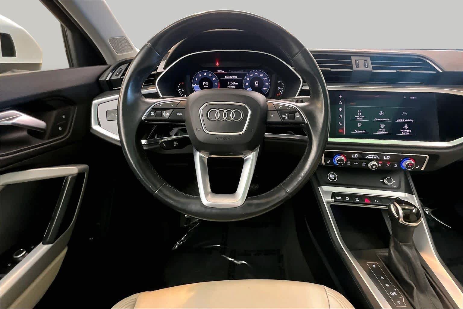 Used 2021 Audi Q3 2.0T Premium w/ Convenience Package AWD/4WD image 6