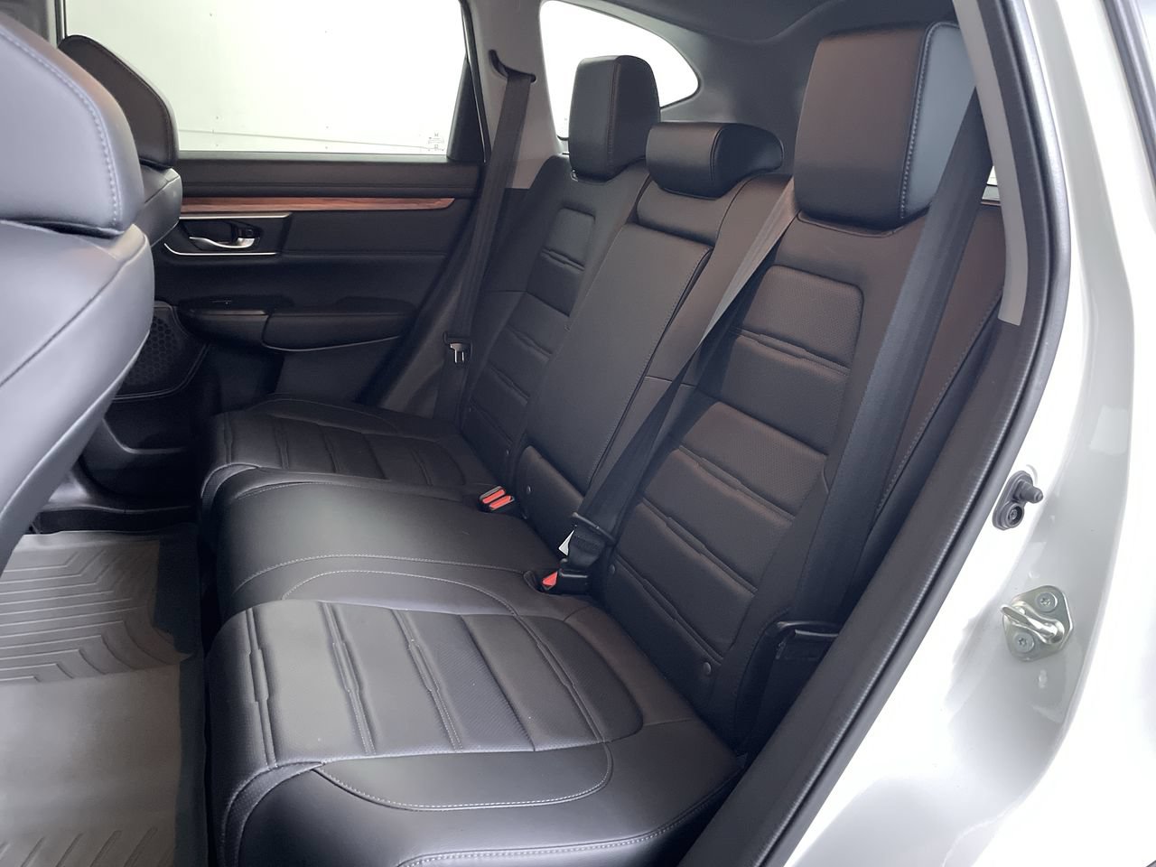 Used 2020 Honda CR-V Touring image 24