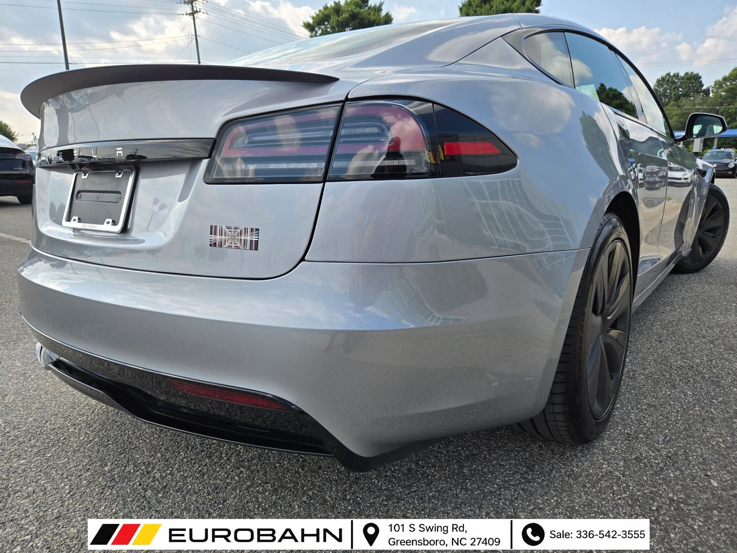 Used 2024 Tesla Model S Plaid AWD/4WD image 5