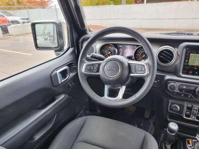 Used 2023 Jeep Wrangler Unlimited Sahara AWD/4WD image 6