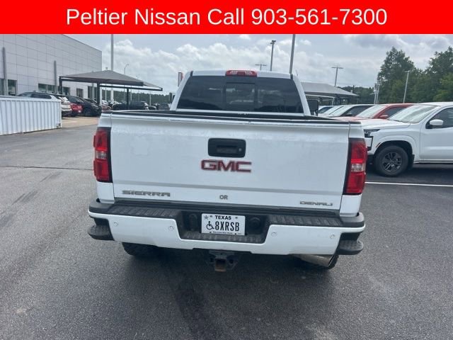Used 2016 GMC Sierra 2500 Denali w/ Duramax Plus Package AWD/4WD image 4