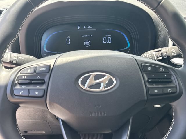 Certified 2024 Hyundai Venue Limited FWD image 16