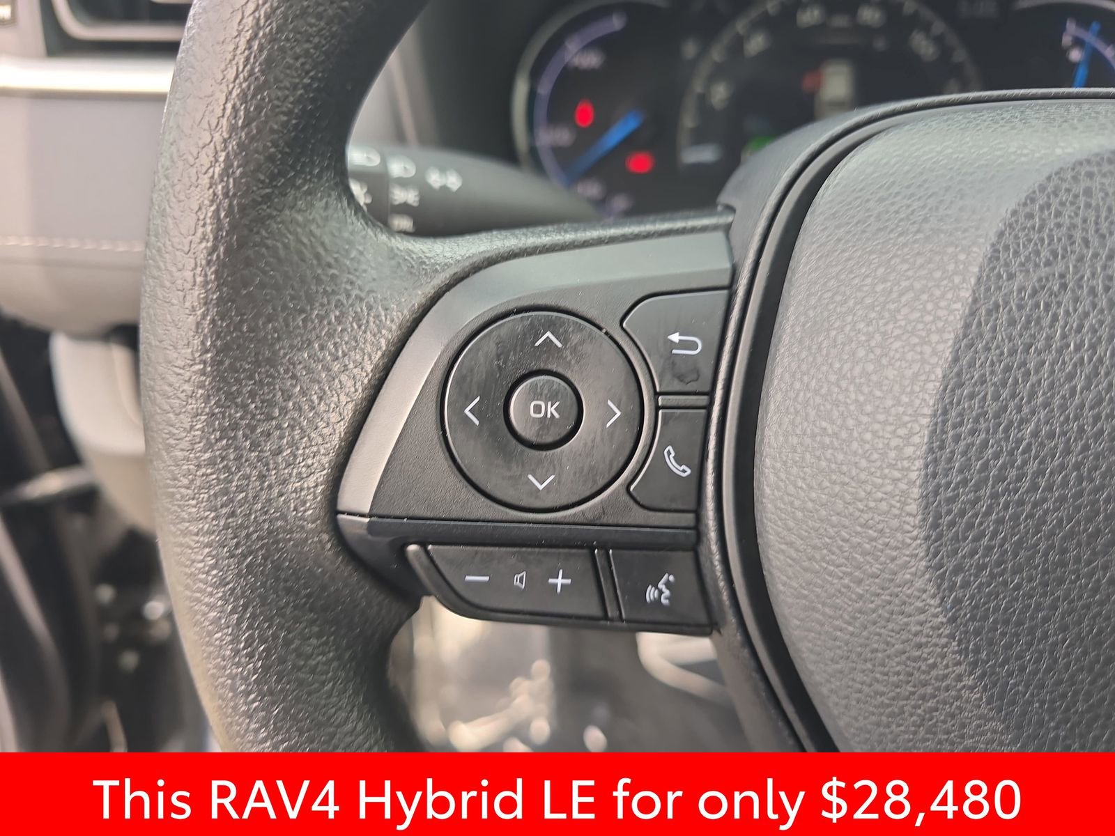 Used 2023 Toyota RAV4 LE image 22
