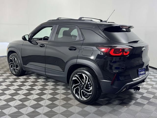 Used 2024 Chevrolet TrailBlazer RS w/ Convenience Package AWD/4WD image 8