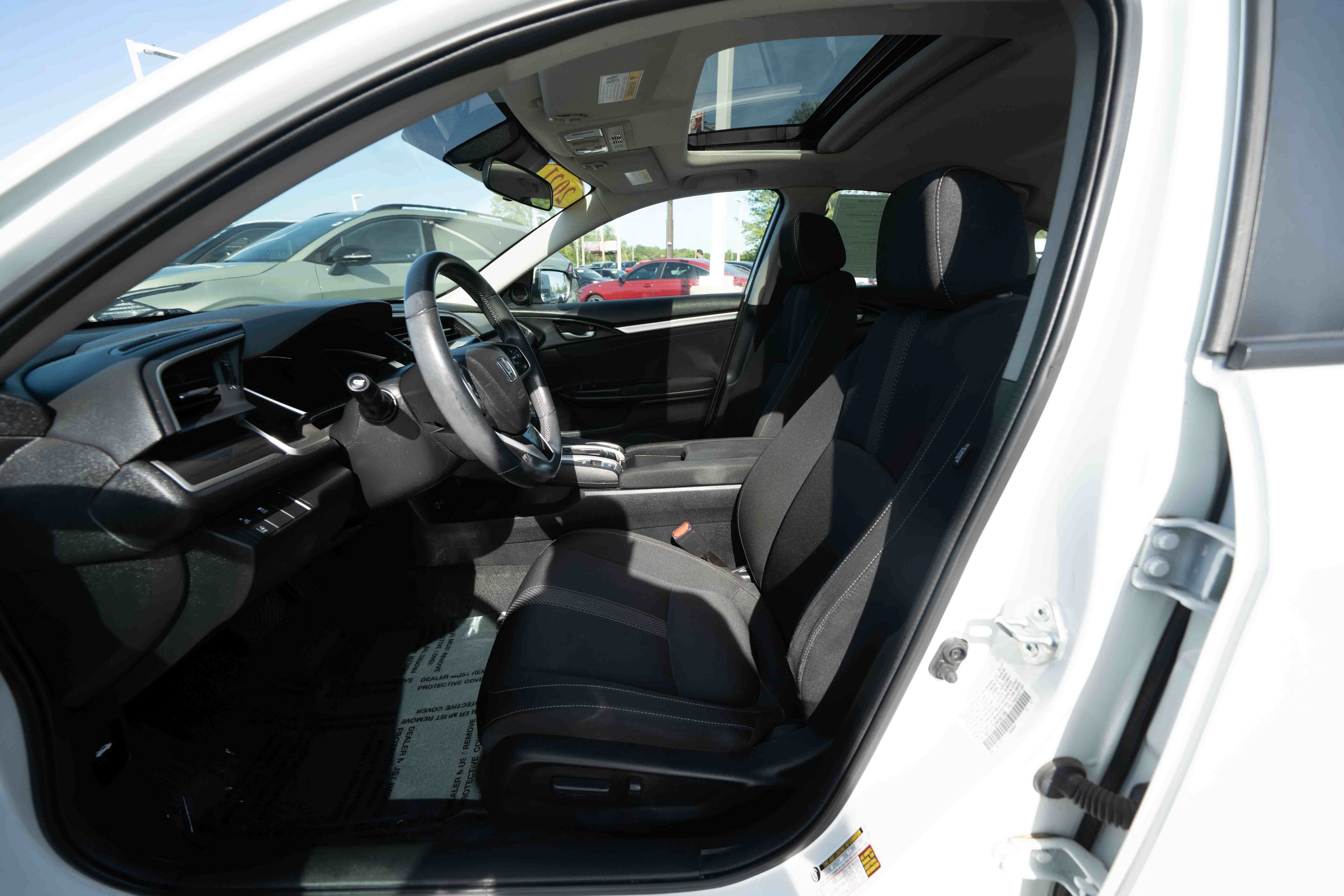 Certified 2021 Honda Civic EX image 9