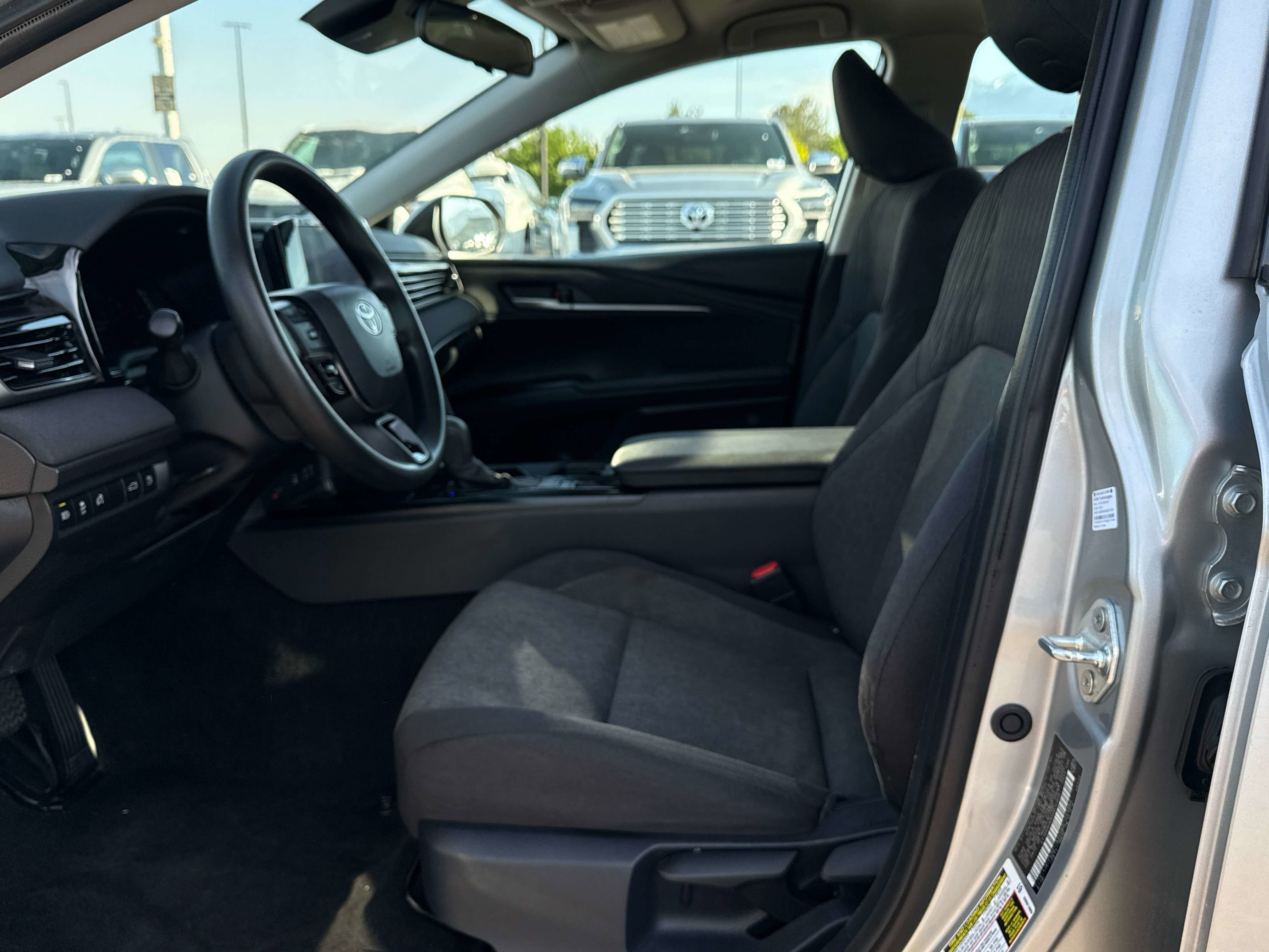 Used 2025 Toyota Camry LE FWD image 11