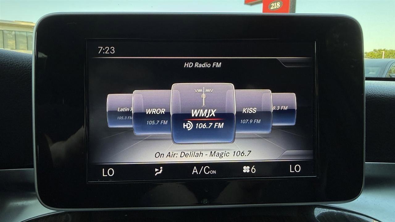 Used 2017 Mercedes-Benz C 300 4MATIC Sedan image 52