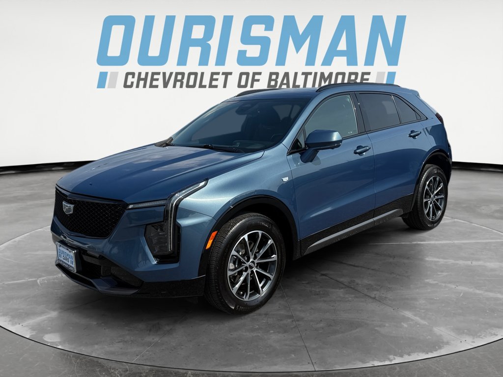 Used 2024 Cadillac XT4 Sport AWD/4WD image 2