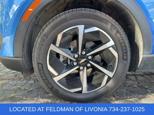 Certified 2025 Chevrolet Equinox EV LT w/ Comfort Package FWD image 31