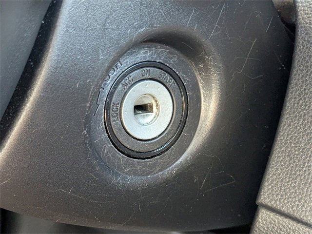 Used 2021 Toyota Corolla LE image 29