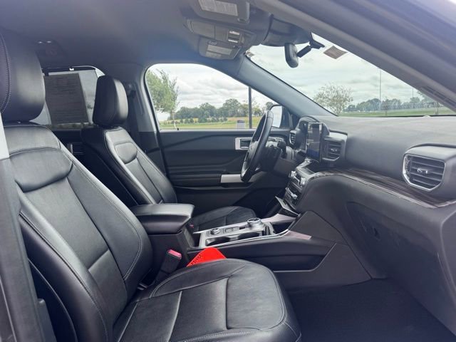Used 2020 Ford Explorer Limited image 22