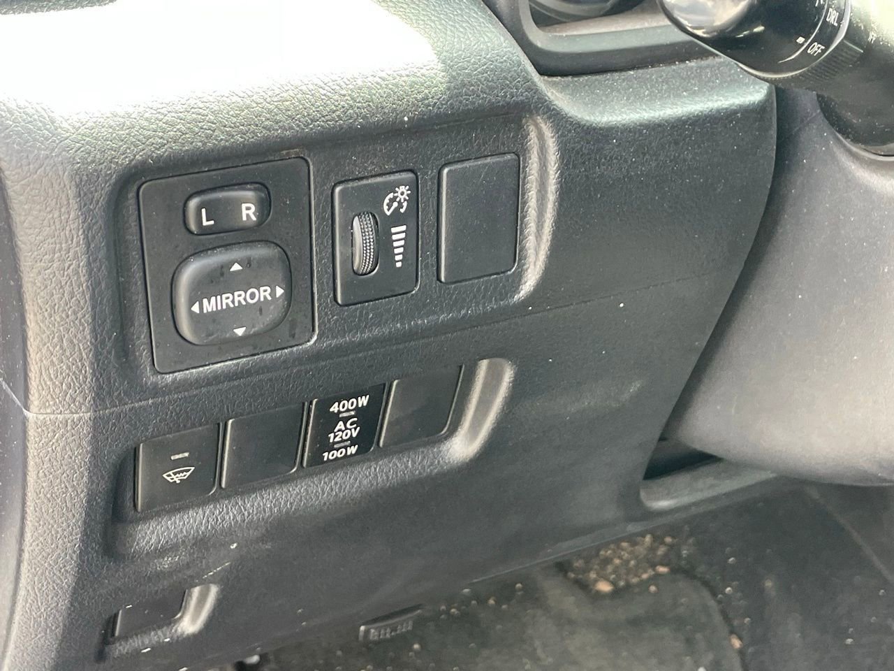 Used 2017 Toyota 4Runner SR5 Premium image 6