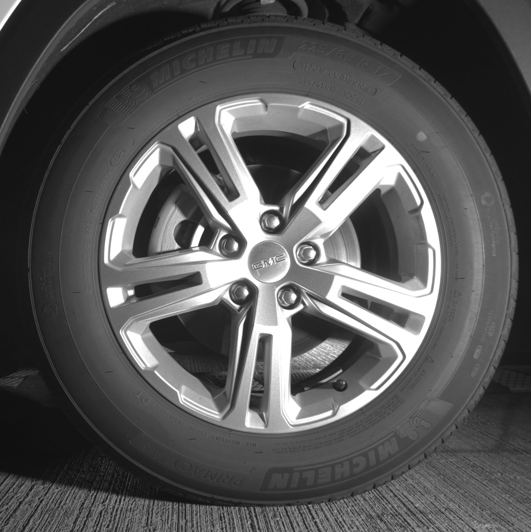 Used 2024 GMC Terrain SLE image 17