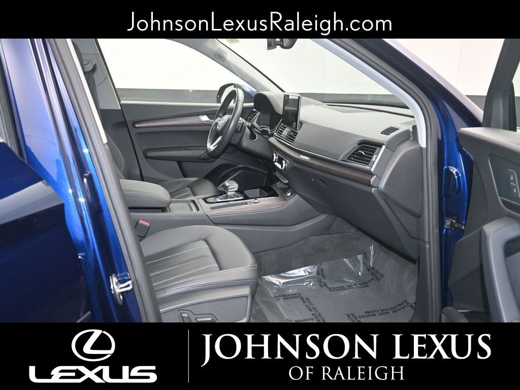 Used 2021 Audi Q5 2.0T Premium Plus w/ Premium Plus Package image 11