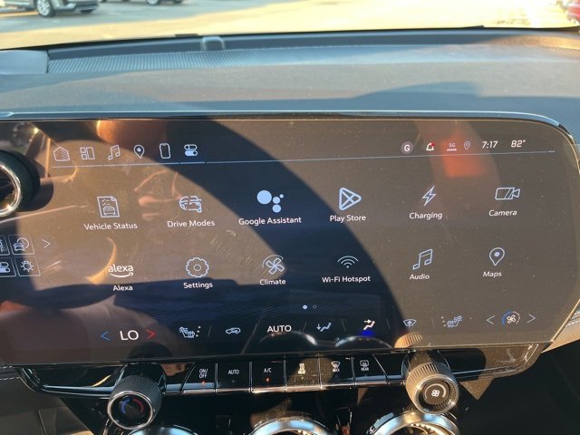 New 2025 Chevrolet Blazer EV LT image 35