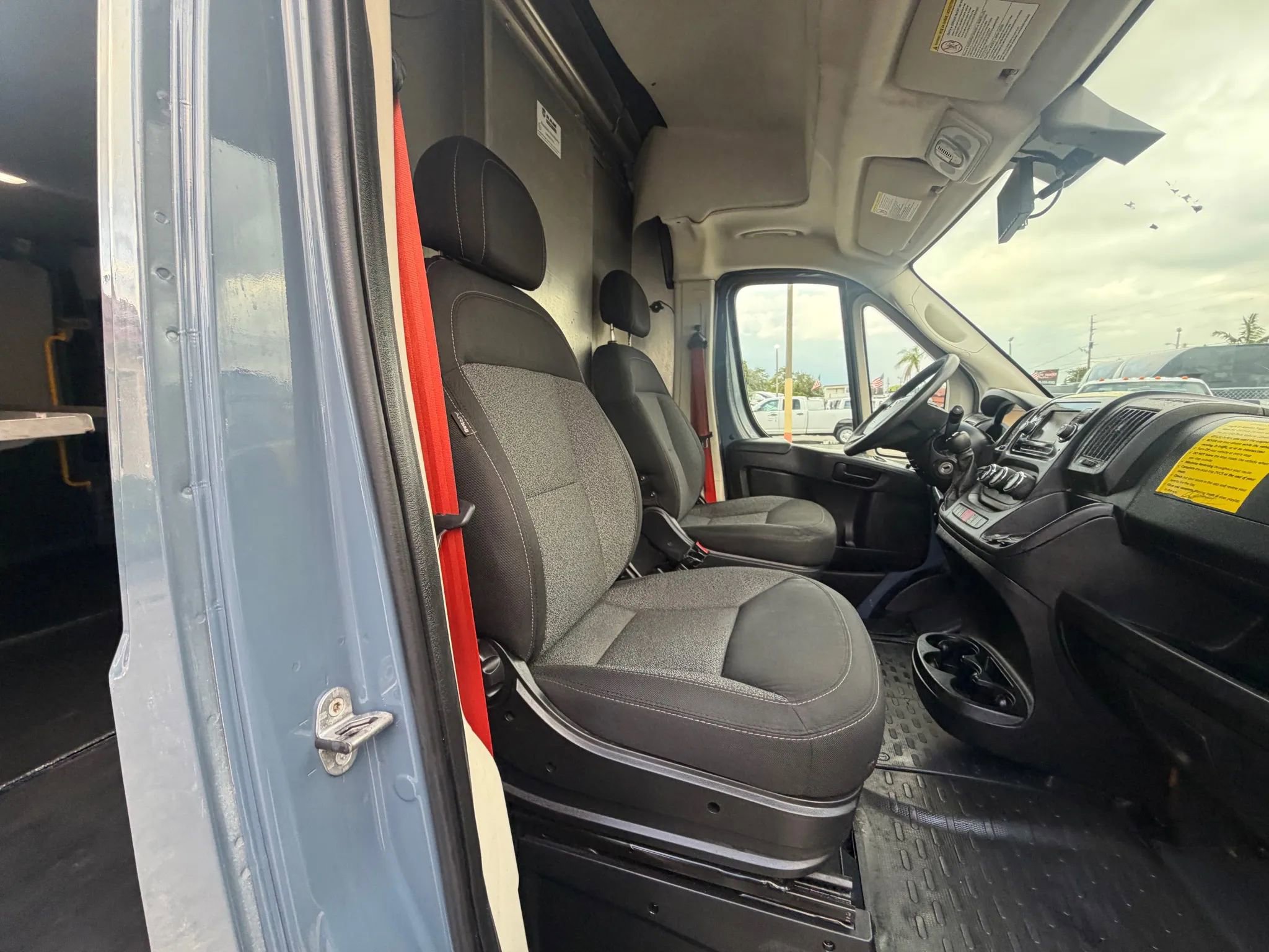 Used 2020 RAM ProMaster 3500 image 20