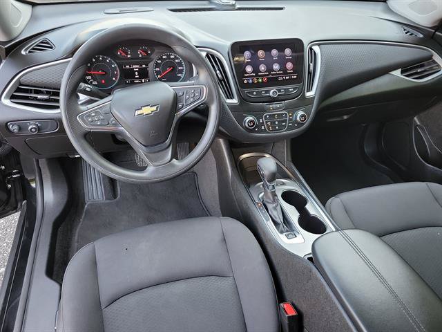 Used 2024 Chevrolet Malibu LT FWD image 9