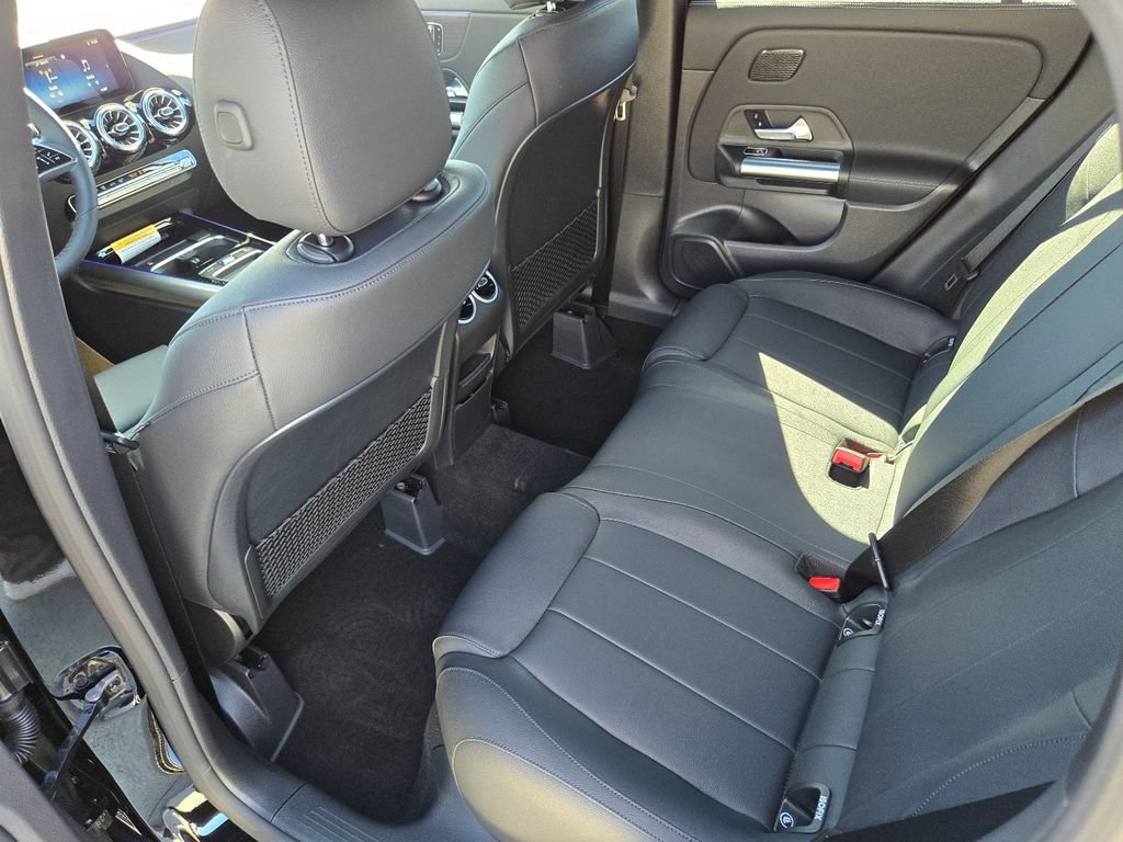 New 2026 Mercedes-Benz GLA 250 4MATIC image 31