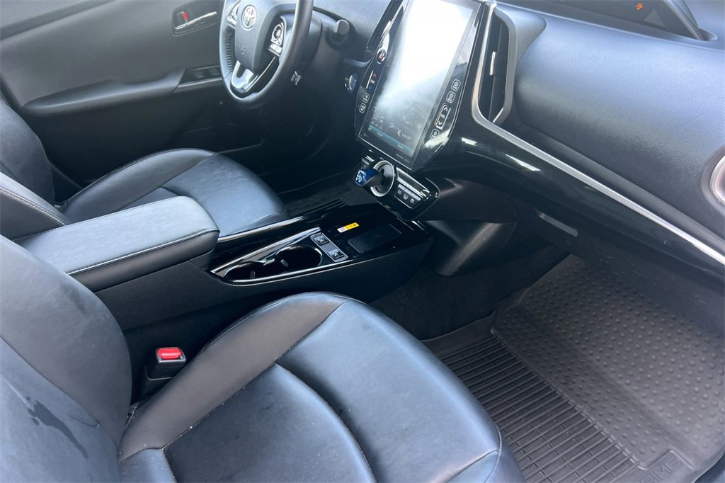 Certified 2022 Toyota Prius Prime XLE image 18