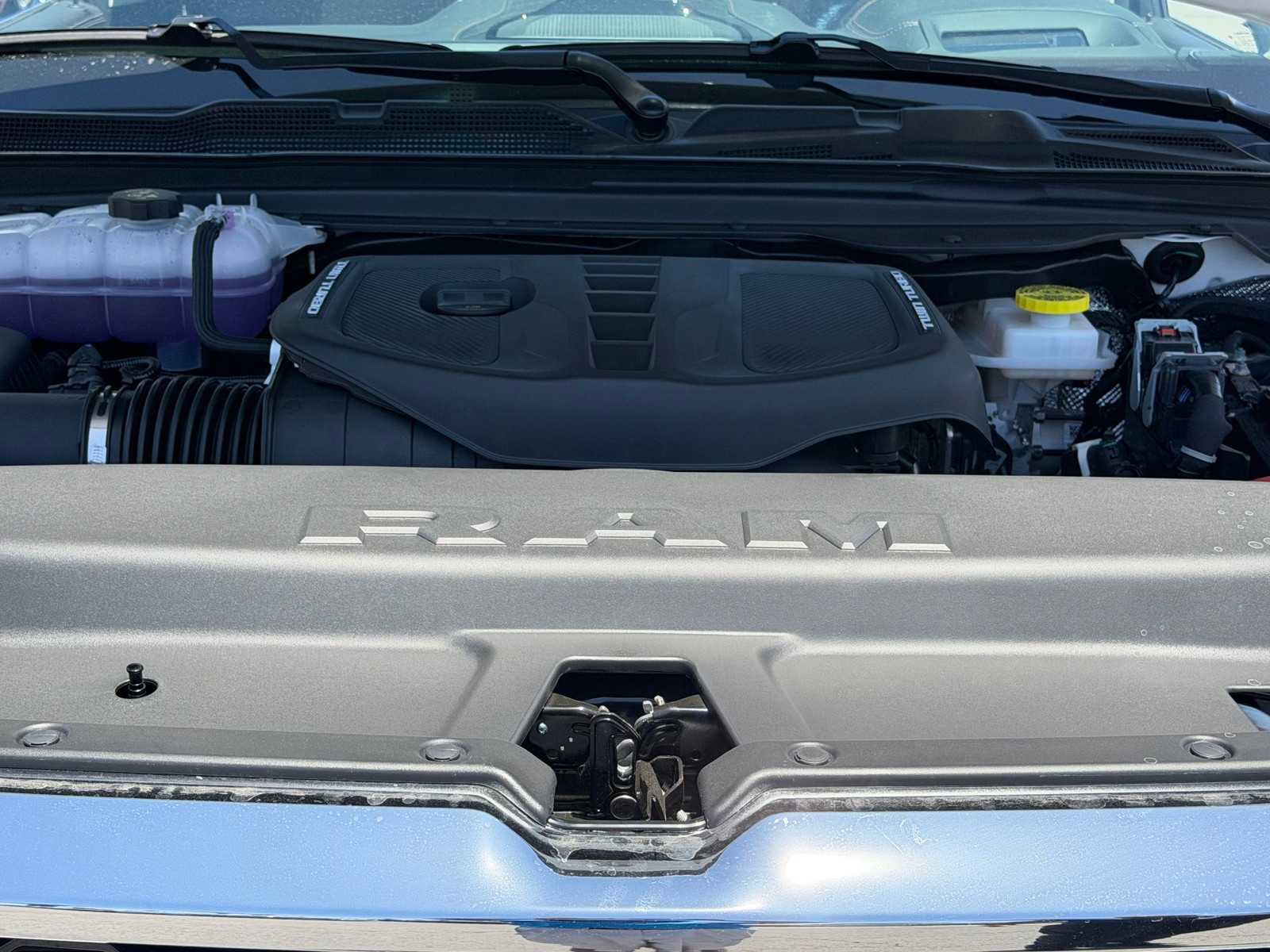 New 2026 RAM 1500 Tungsten AWD/4WD image 34