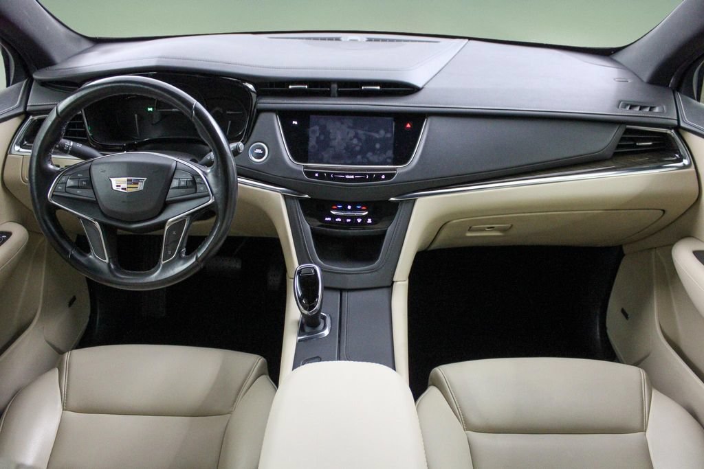 Used 2019 Cadillac XT5 FWD image 19