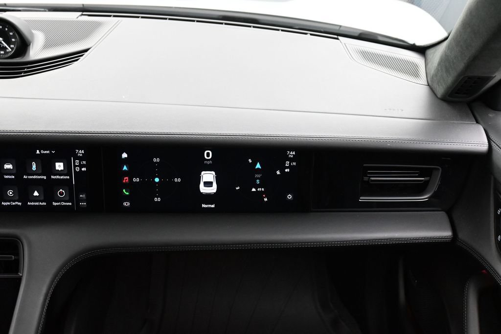 Certified 2024 Porsche Taycan 4S AWD/4WD image 33