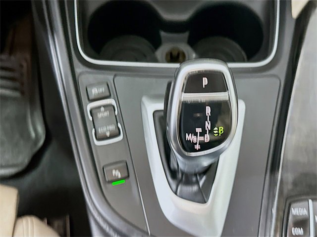 Used 2018 BMW 330i Sedan w/ Convenience Package image 17