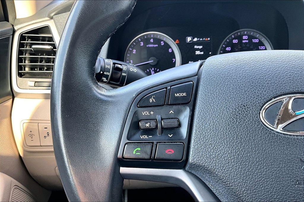 Used 2016 Hyundai Tucson Limited w/ Option Group 03 AWD/4WD image 19