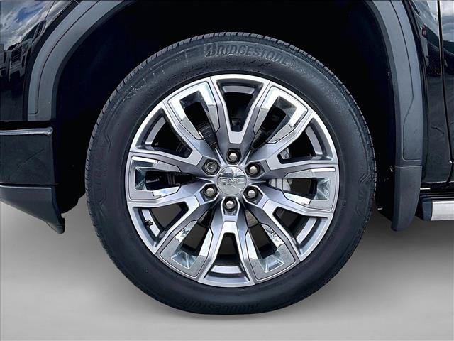 Used 2024 GMC Sierra 1500 Denali AWD/4WD image 10