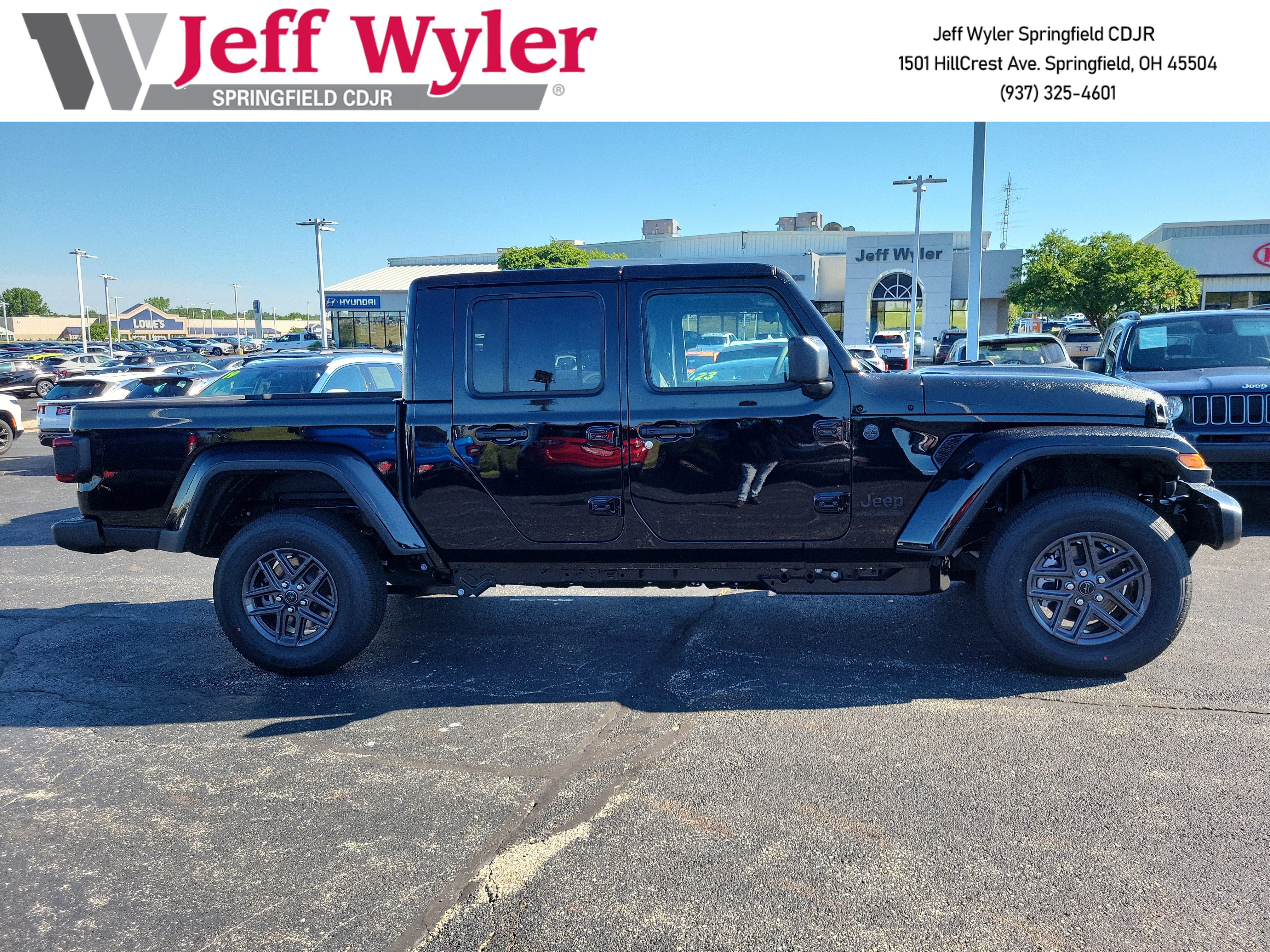 New 2026 Jeep Gladiator Sport AWD/4WD image 3