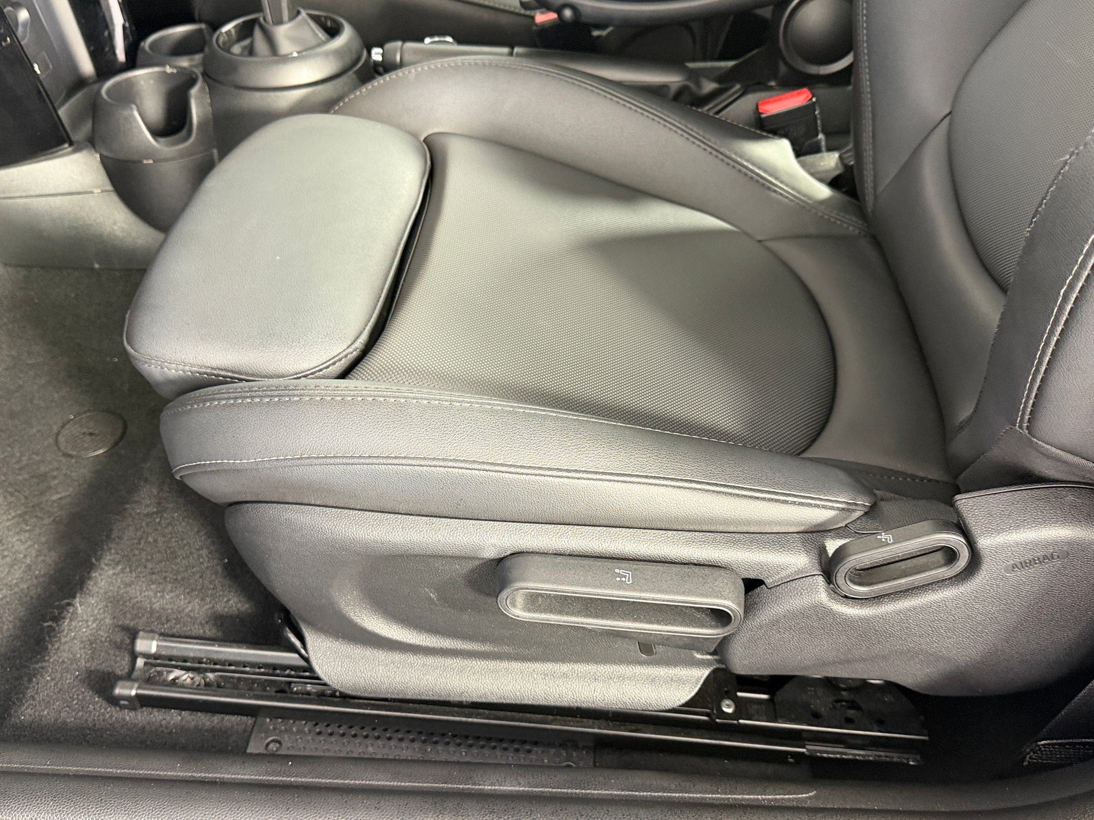 Used 2023 MINI Cooper S image 13