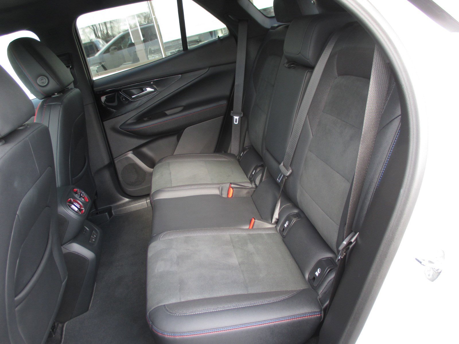 Used 2024 Chevrolet Blazer EV RS image 11