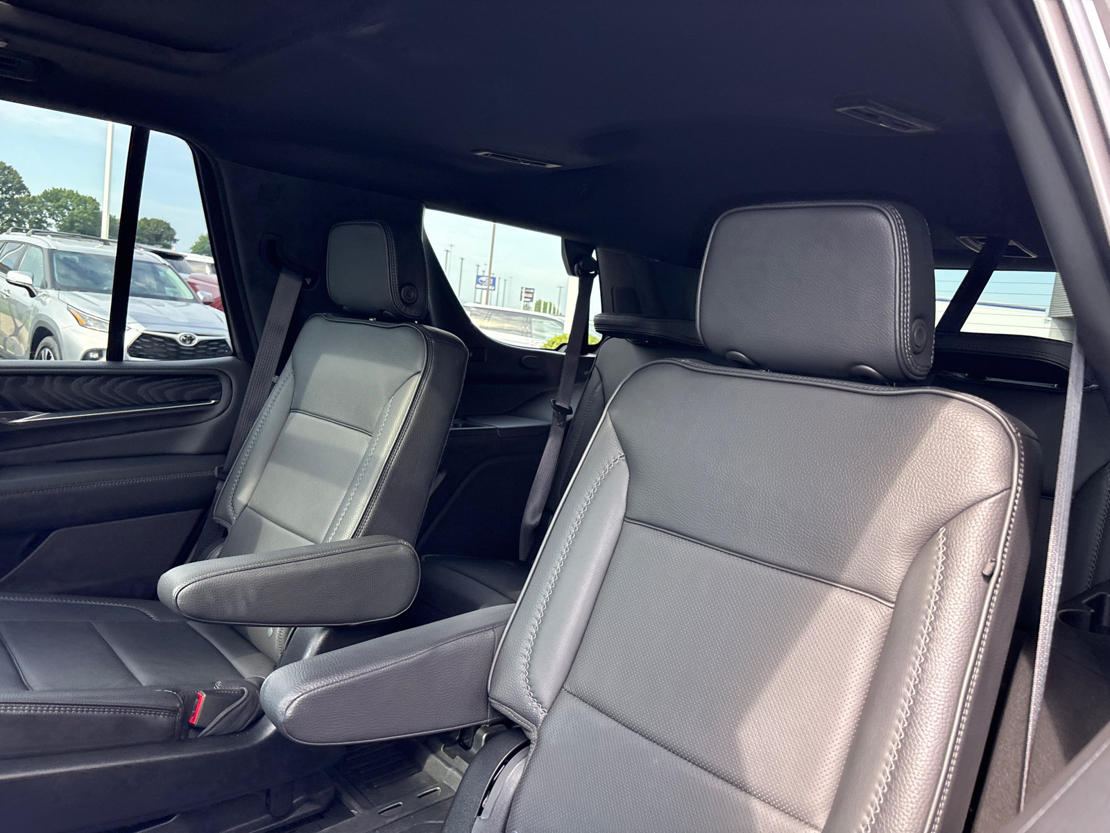 Used 2023 GMC Yukon Denali w/ Max Trailering Package AWD/4WD image 25