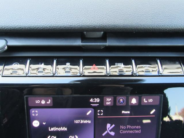Used 2025 Jeep Grand Cherokee Altitude AWD/4WD image 44