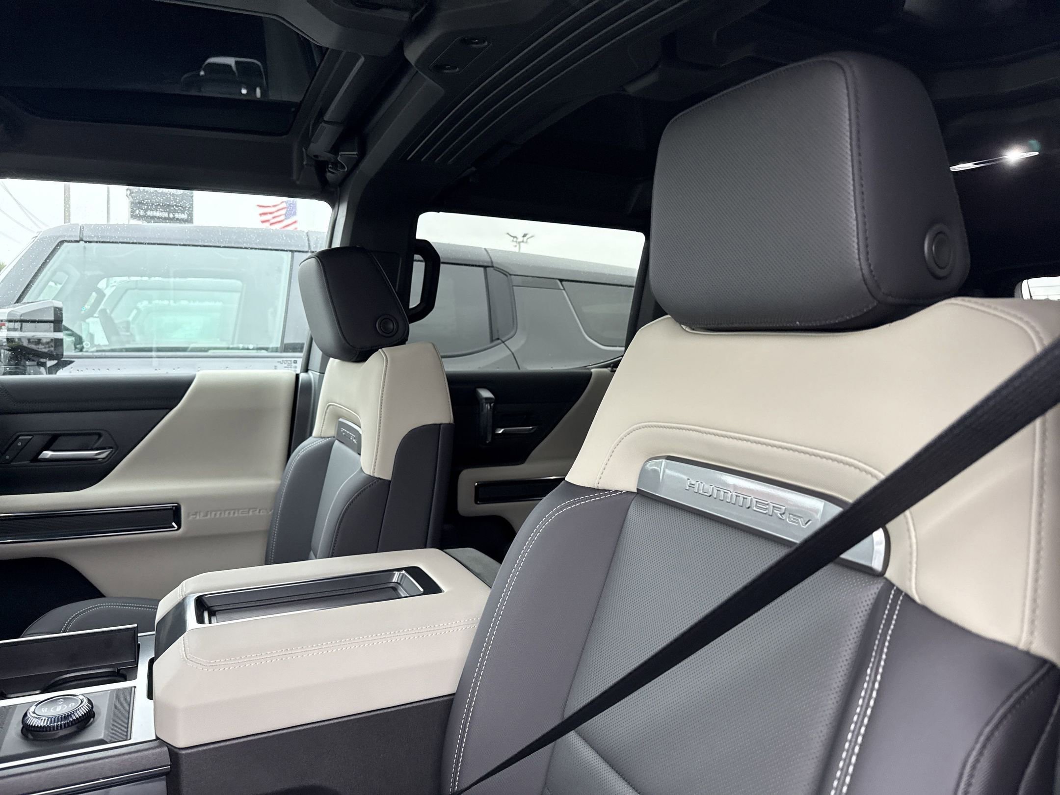 New 2026 GMC Hummer EV SUV image 6