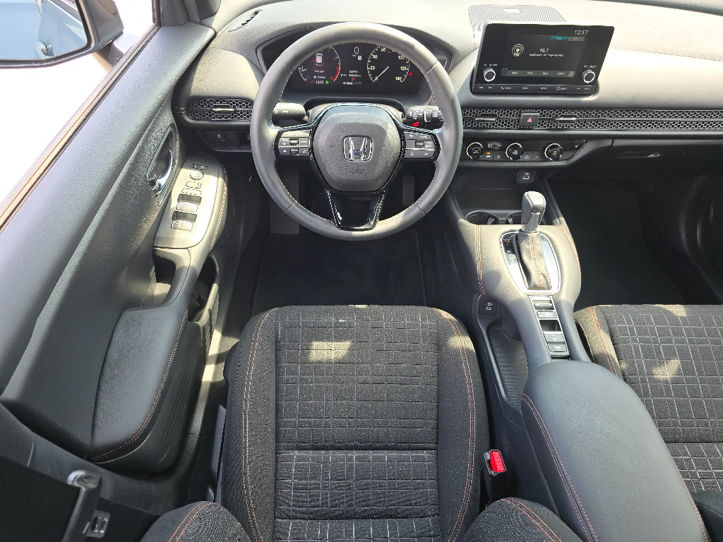 Used 2024 Honda HR-V Sport image 19