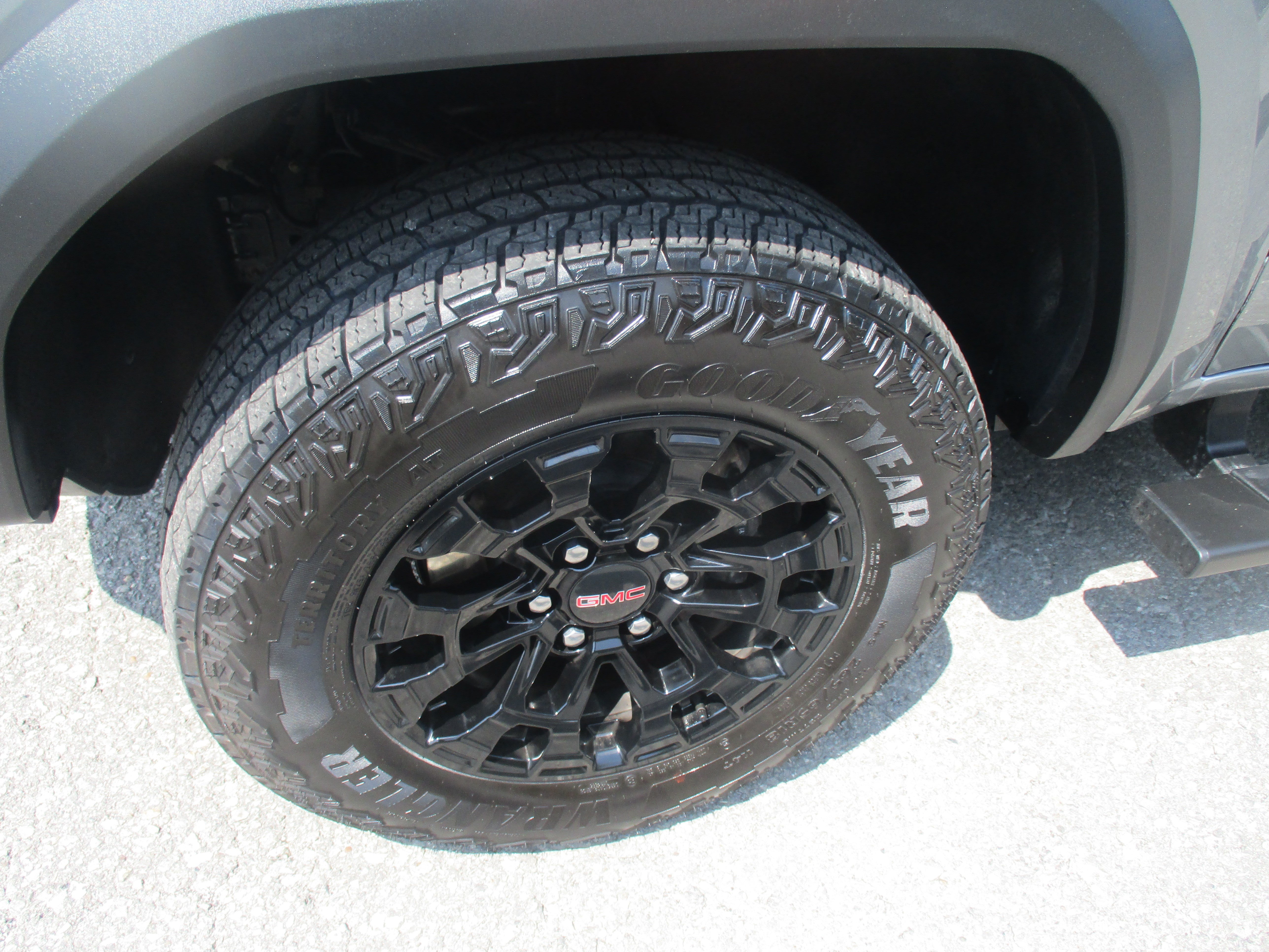 Used 2026 GMC Canyon Elevation w/ Convenience Package AWD/4WD image 10