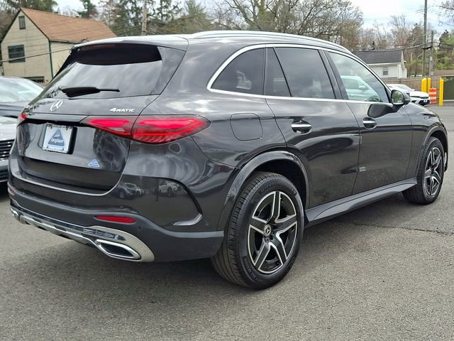 Used 2025 Mercedes-Benz GLC 300 4MATIC image 6