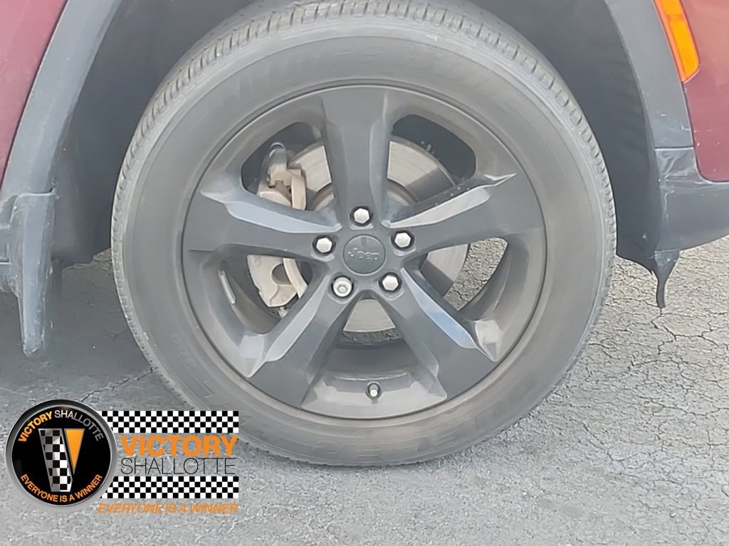 Certified 2023 Jeep Grand Cherokee Altitude image 28