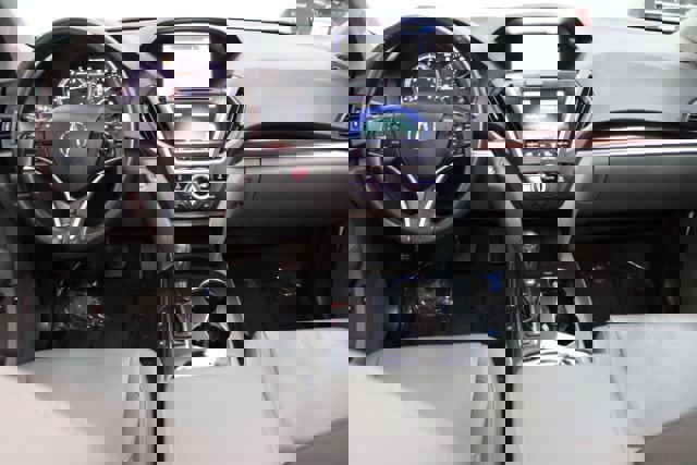 Used 2015 Acura MDX SH-AWD w/ Technology Package image 2