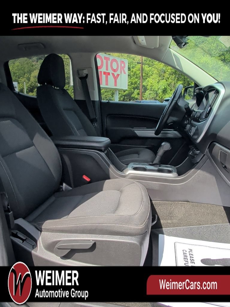 Used 2017 Chevrolet Colorado LT AWD/4WD image 16