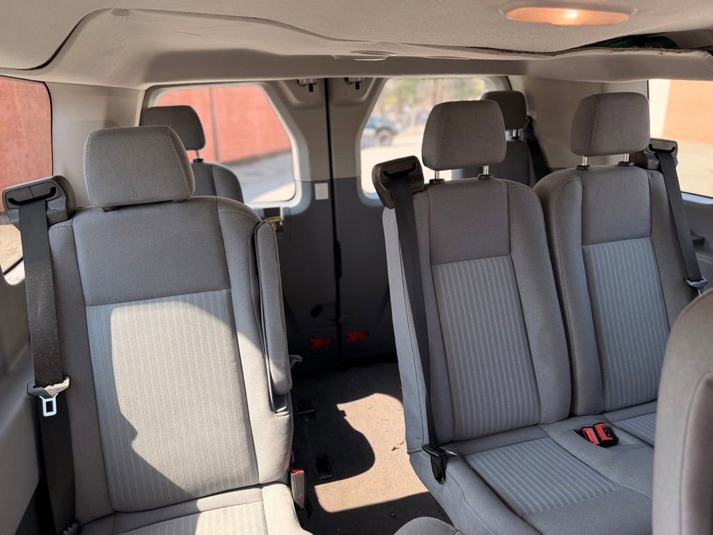 Used 2023 Ford Transit 350 XLT image 25