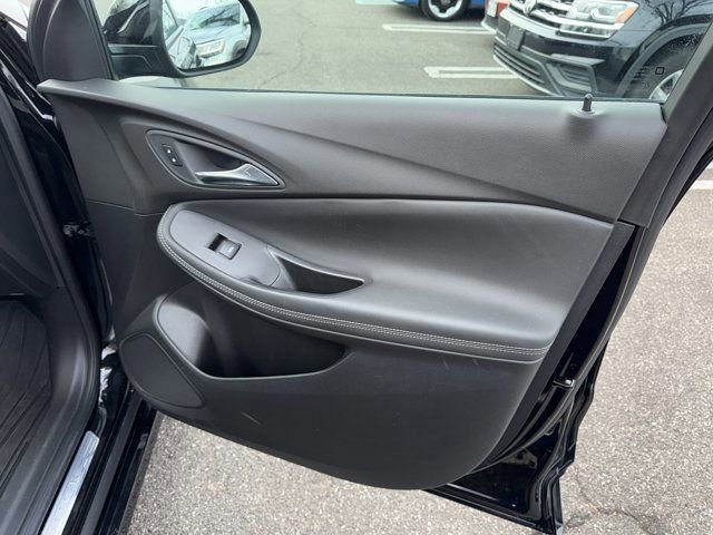 Used 2023 Buick Encore GX Select w/ Sport Touring Package image 28