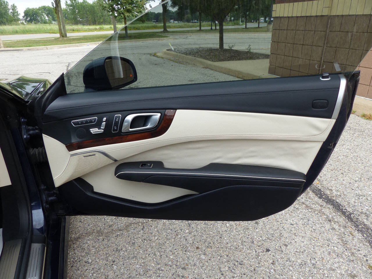 Used 2014 Mercedes-Benz SL 550 image 54