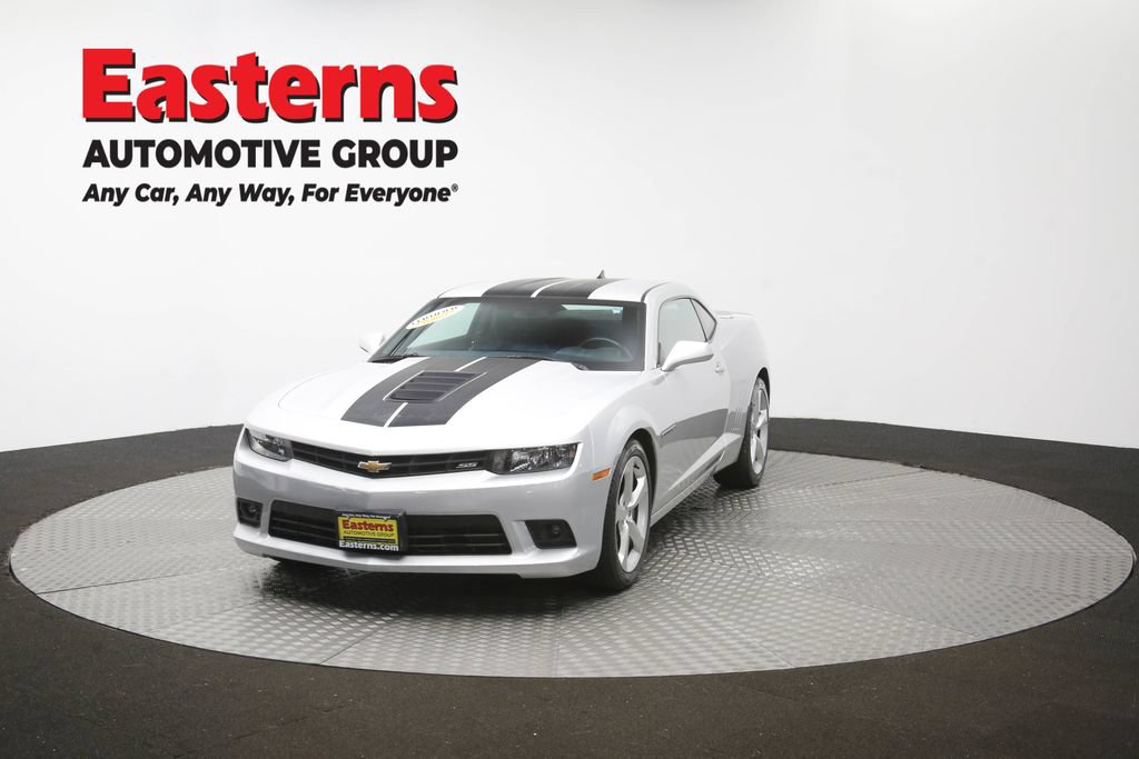 Used 2015 Chevrolet Camaro SS RWD image 50