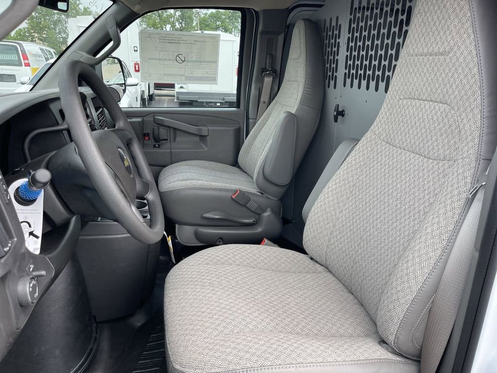 New 2025 Chevrolet Express 2500 w/ Driver Convenience Package RWD image 7