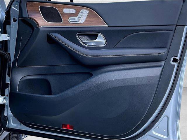 Used 2025 Mercedes-Benz GLE 350 4MATIC image 19