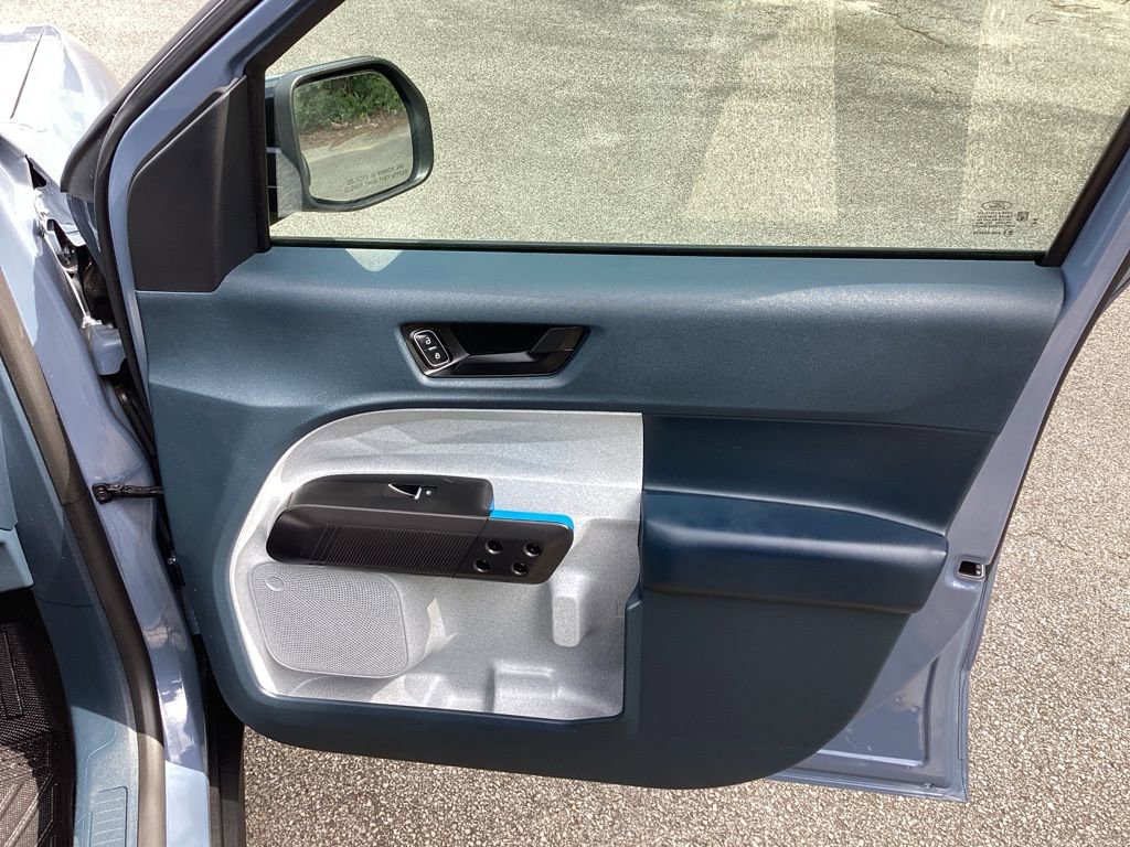 Used 2025 Ford Maverick XLT w/ XLT Luxury Package FWD image 23