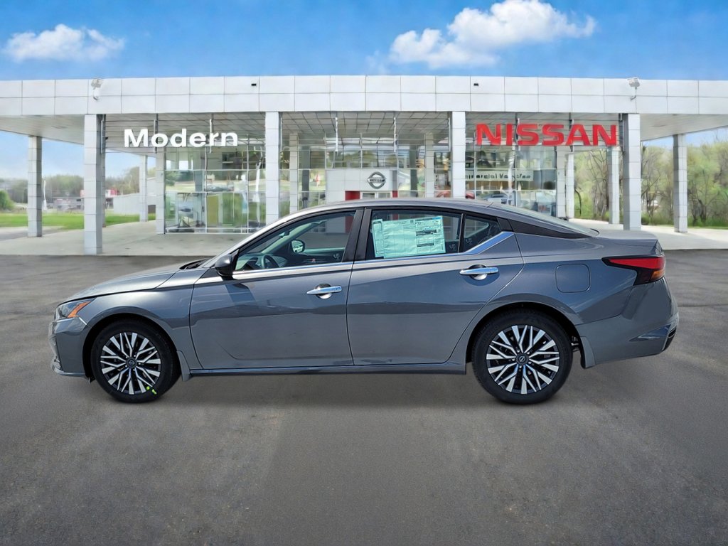 New 2026 Nissan Altima 2.5 SV FWD image 3