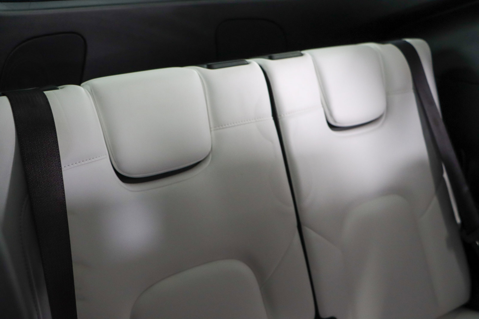 Used 2025 Tesla Model Y Long Range image 27